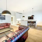 Center Apartment, Vilnius, Old Town Daire *